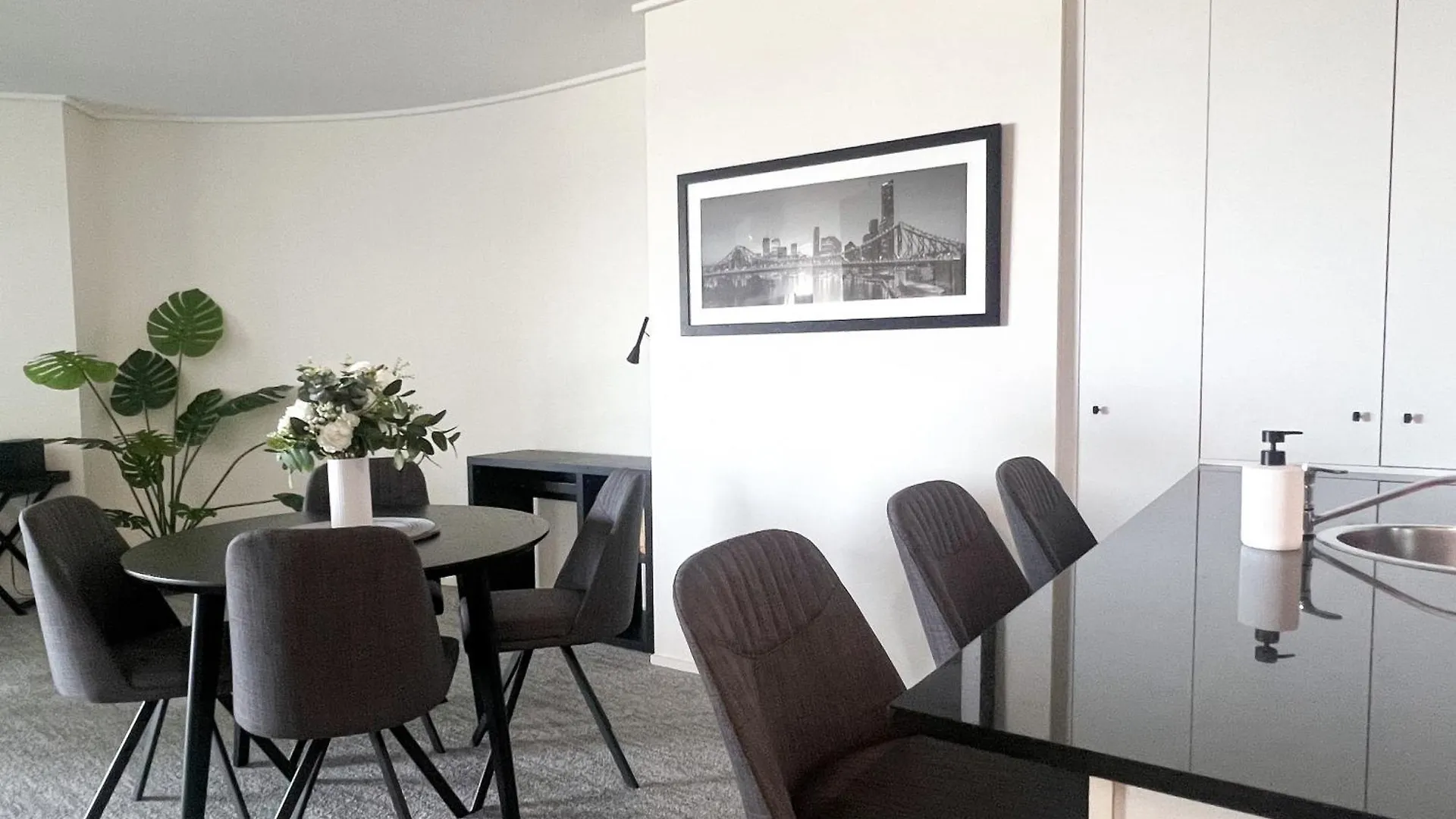 Luxury Cbd 2B2B Balcony Views Free Parking Daire Brisbane